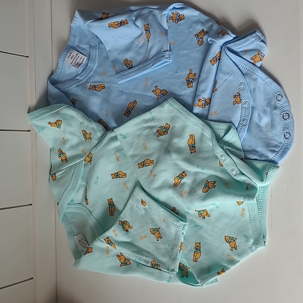 Two Pooh Short Sleeve Bodysuits